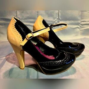 Elegant Madden Girl Black and Tan Mary Jane Platform Size 6